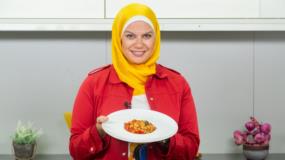 طريقة عمل قطع الدجاج المقليه بالبروكلي والفلفل الأحمر