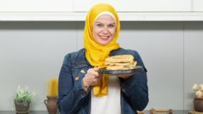 طريقة عمل بان كيك بالجبن والبصل الأخضر