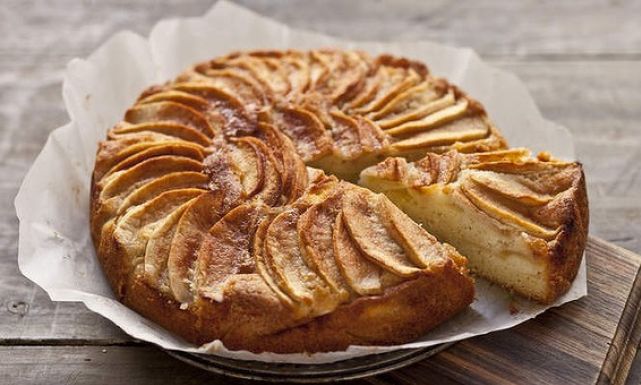طريقة عمل كيكة التفاح Just Food