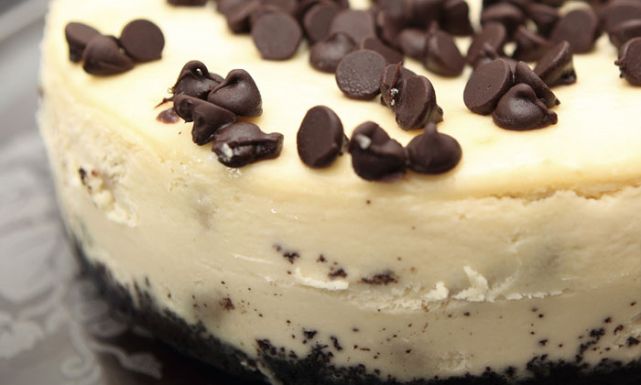 طريقة عمل تشيز كيك الزبادي بالأوريو ورقائق الشوكولاته Just Food