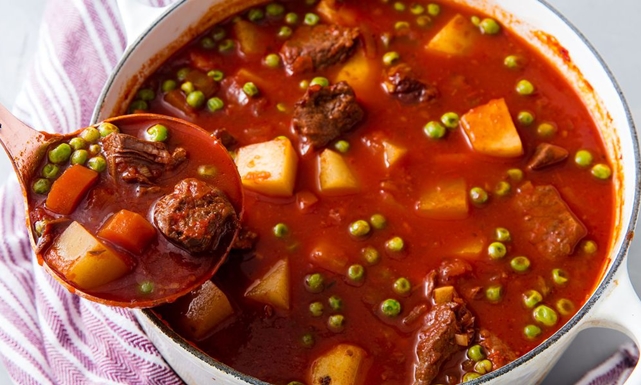 فوائد زيت النعناع للبشرة الدهنية