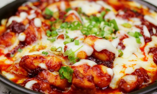 طريقة عمل الدجاج الكوري الحار بالجبن Just Food