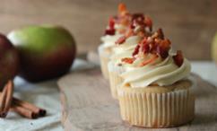 طريقة عمل كب كيك التفاح بالقرفة