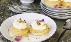 طريقة عمل كب كيك الكنافة بالقشطة