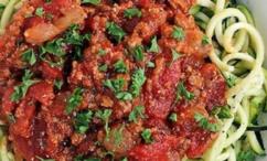 طريقة عمل لحم مفروم بالصلصة والذرة