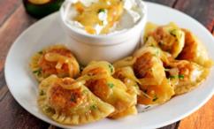 طريقة عمل فطائر بيروغة البولندية باللحم والخضار