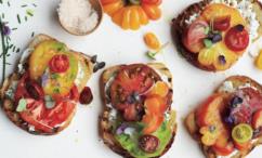 طريقة عمل تارتين محمص بالثوم والطماطم