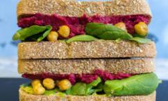 طريقة عمل ساندويتش بمتبل الحمص بالبنجر مع الغواكامولي والحمص المشوي