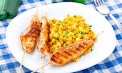 طريقة عمل الدجاج الحلو الحار بالباربيكيو مع سلطة الذرة