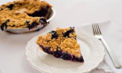 طريقة عمل فطيرة كرامبل البلوبيري