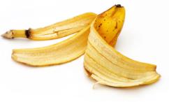 أضرار قشر الموز للشعر