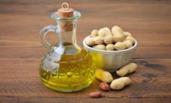 أضرار زيت الفول السوداني للشعر