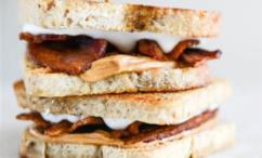 طريقة عمل ساندويتش الموز المشوي بزبدة الفول السوداني