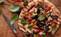 طريقة عمل بيتزا مشكلة مشوية