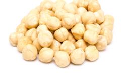 فوائد البندق للشعر