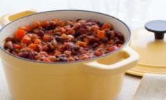 طريقة عمل صحن اللحم الحار بأنواع الفاصوليا الثلاثة