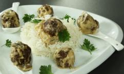 طريقة عمل بيكاتا اللحم بالفطر