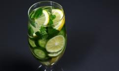 طريقة عمل عصير مزيل للسموم