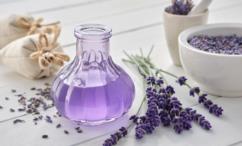 فوائد ماء اللافندر للوجه