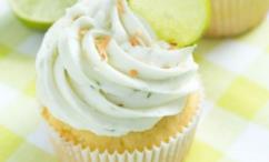 طريقة عمل كب كيك الليمون بجوز الهند