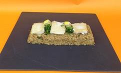 طريقة عمل سمك بالفرن مع برغل بالدفين