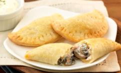 طريقة عمل فطائر المشروم المالحة