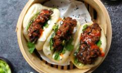 طريقة عمل ساندويتشات الدجاج مقلي بالكاري  والخبز المطهي على البخار