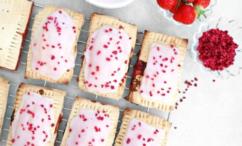 طريقة عمل فطائر الفراولة بالراوند