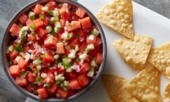 طريقة عمل السالسا بالبطيخ