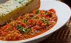 طريقة عمل شوربة العدس بالنقانق والبروكلي