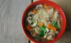 طريقة عمل شوربة خضار صينية بالنودلز
