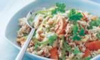 طريقة عمل سلطة الأرز المقلية