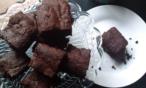 طريقة عمل حلى كاسات البراونيز و موس الشوكولاتة