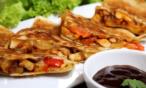 طريقة عمل كاساديا الدجاج بصوص الباربكيو