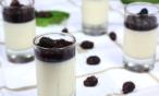 طريقة عمل حلى كاسات البانا كوتا بالتوت