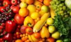 كيف تحمين نفسكِ من مخاطر الفاكهة والخضار المرشوش