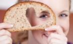 ببساطة، هكذا تقللين النشويات في طعامكِ مع تناول الخبز