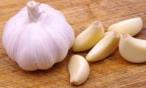 فص ثوم واحد يومياً يحمي جسمك من السموم المتراكمة!
