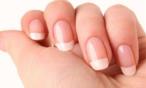 أظافر وردية في رمضان وبدون مانيكير، ليس حلماً!