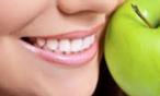 فوائد الفاكهة للأسنان