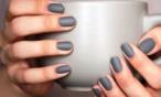 قللي من معدل وضع طلاء الأظافر لتجنب مرض خطير!
