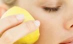 فوائد الليمون للبشرة الحساسة