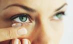 لا ترتدي العدسات اللاصقة طوال الوقت، وإلاّ ...