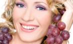 فوائد العنب الأحمر للبشرة