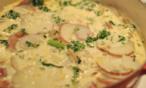 طريقة عمل شوربة البطاطس بالنقانق والسبانخ