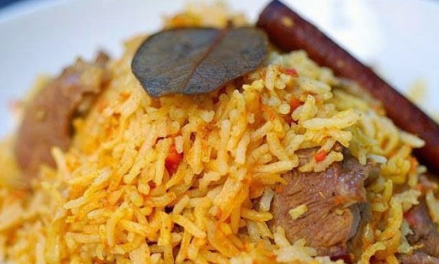 طريقة عمل اوزي باللحم المفروم و قطع اللحم