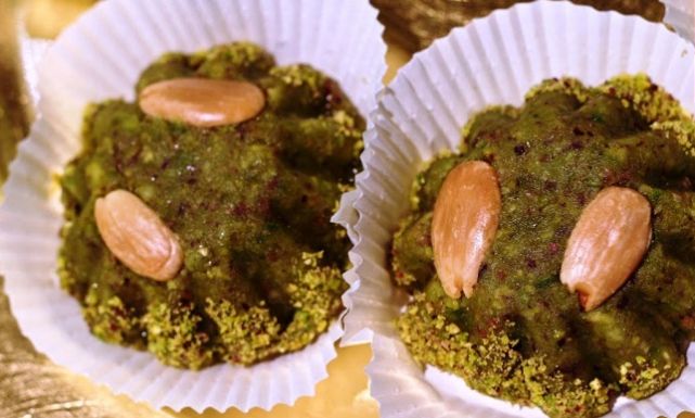 طريقة عمل حلى تاج الملوك