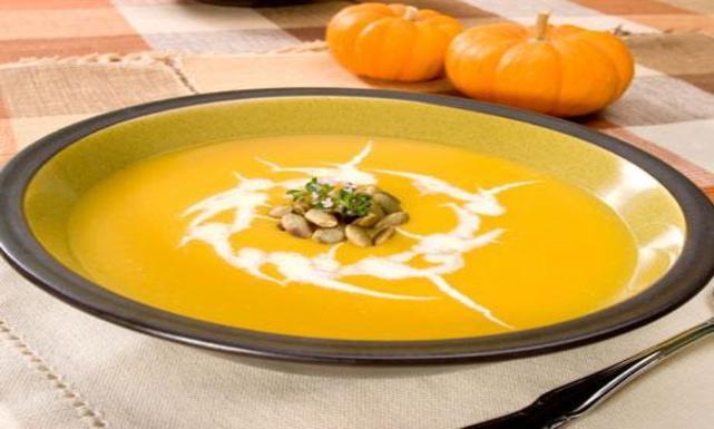 طريقة عمل شوربة اليقطين بالشعيرية