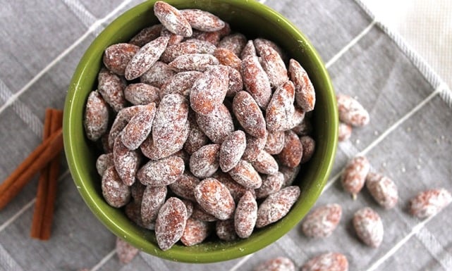 طريقة عمل لوز بالسكر والقرفة