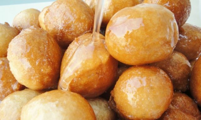 طريقة عمل العوامة بالكاسترد: